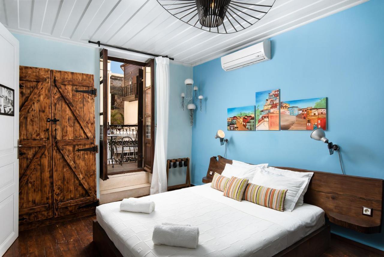 Favela Living Space Chrissi Akti Chania Exterior foto